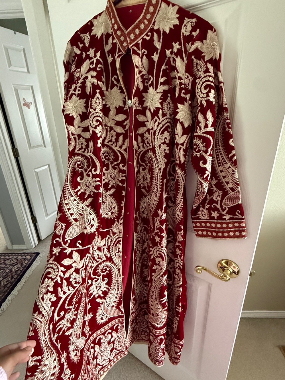 Embroidered Maroon Velvet Long Coat / Jacket Pakistani Formal Wear, Size L